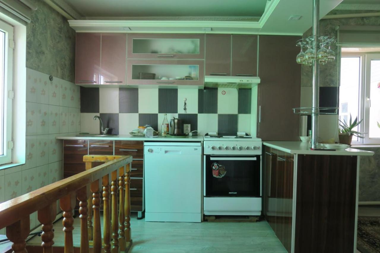 Hotel Geshouseaselbarskoon Zewnętrze zdjęcie