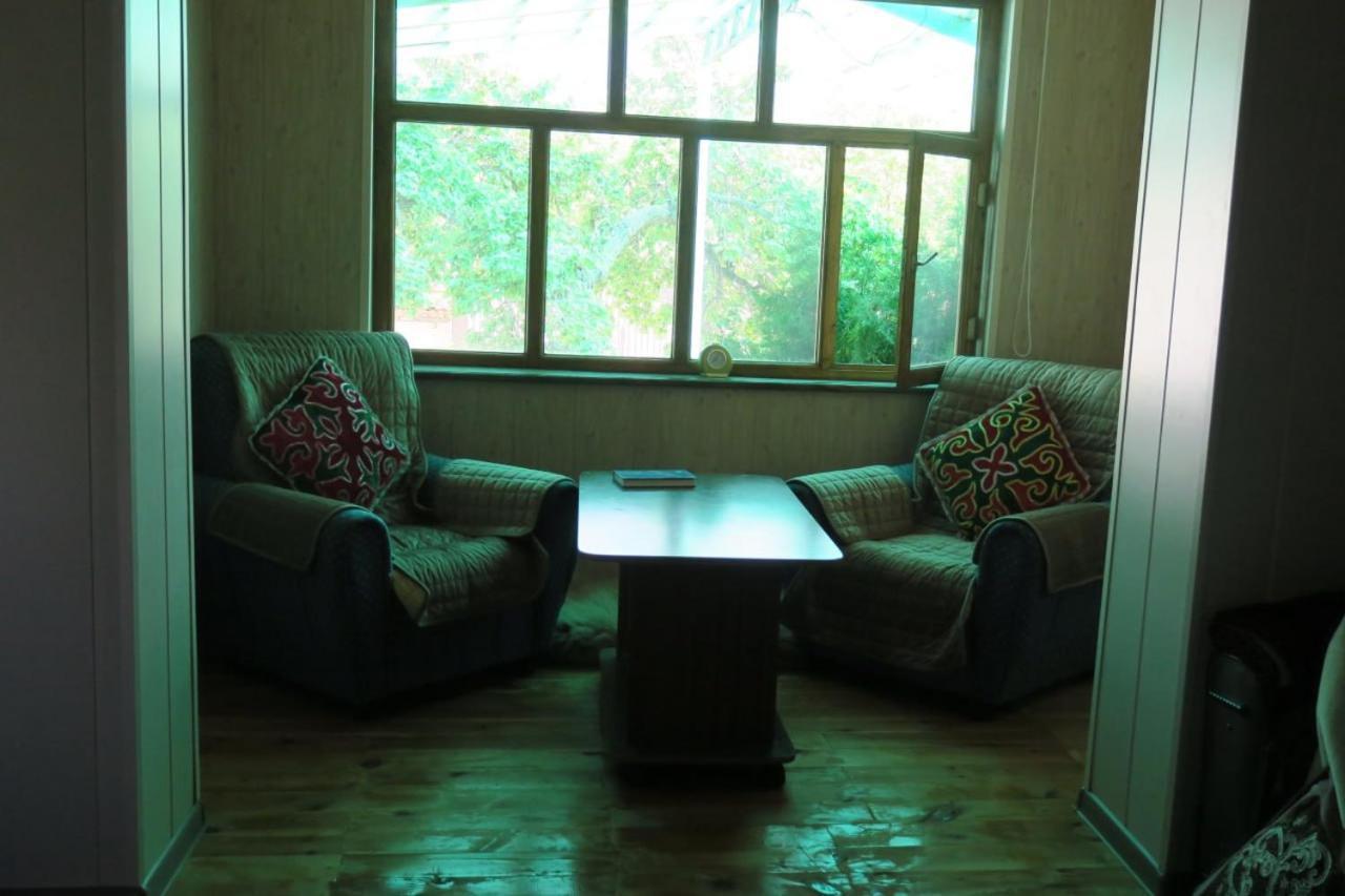 Hotel Geshouseaselbarskoon Zewnętrze zdjęcie