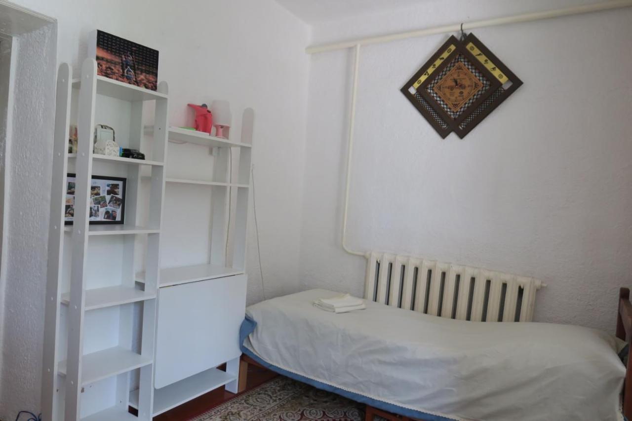 Hotel Geshouseaselbarskoon Zewnętrze zdjęcie